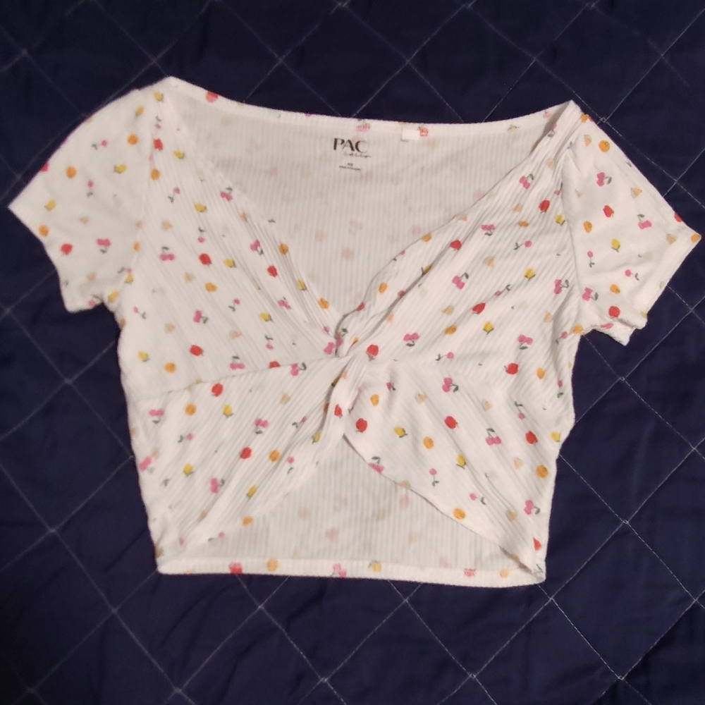 Pacsun pattern crop top size xs